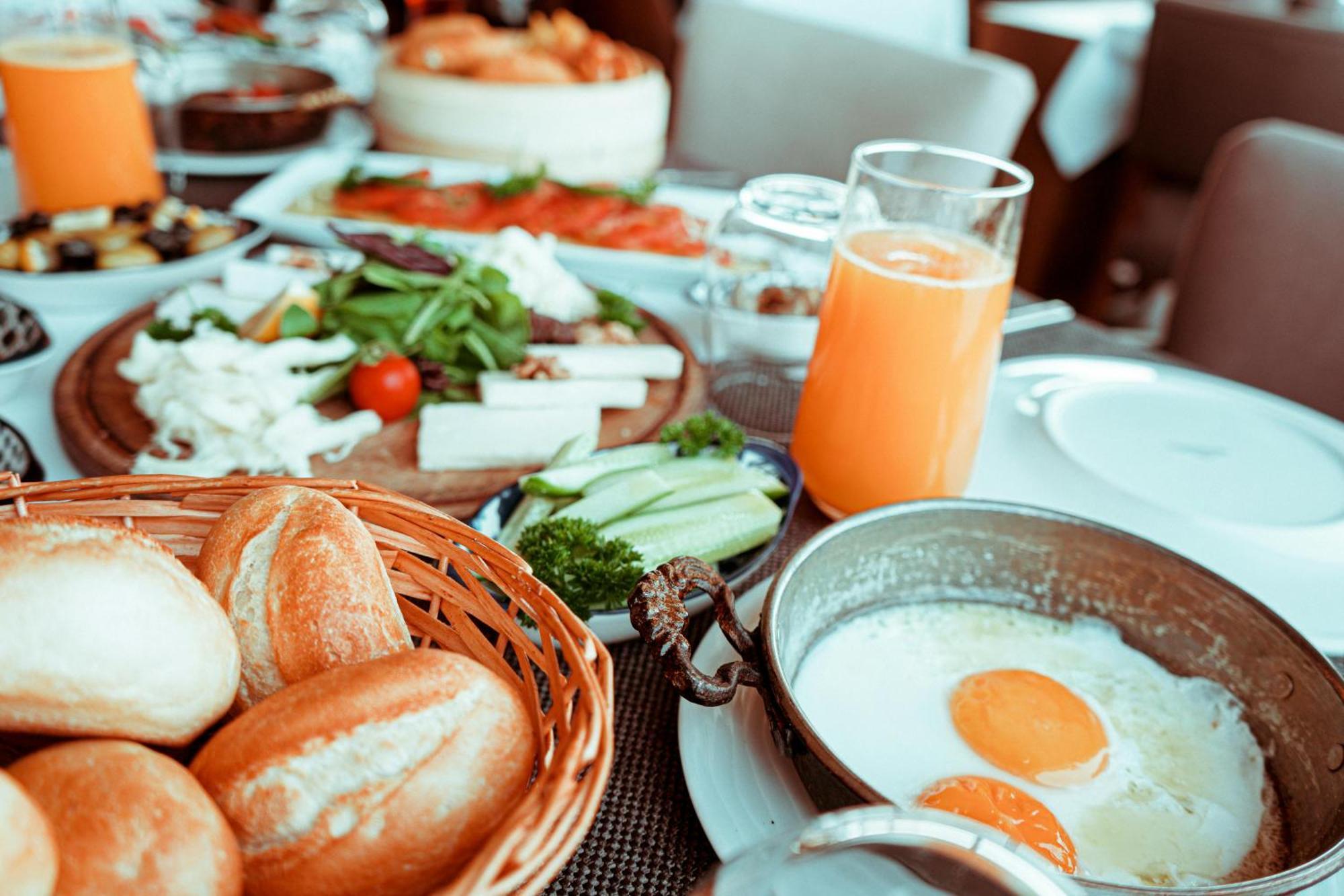 Hotel Luxe Manor Near Delhi Airport New Delhi Ngoại thất bức ảnh