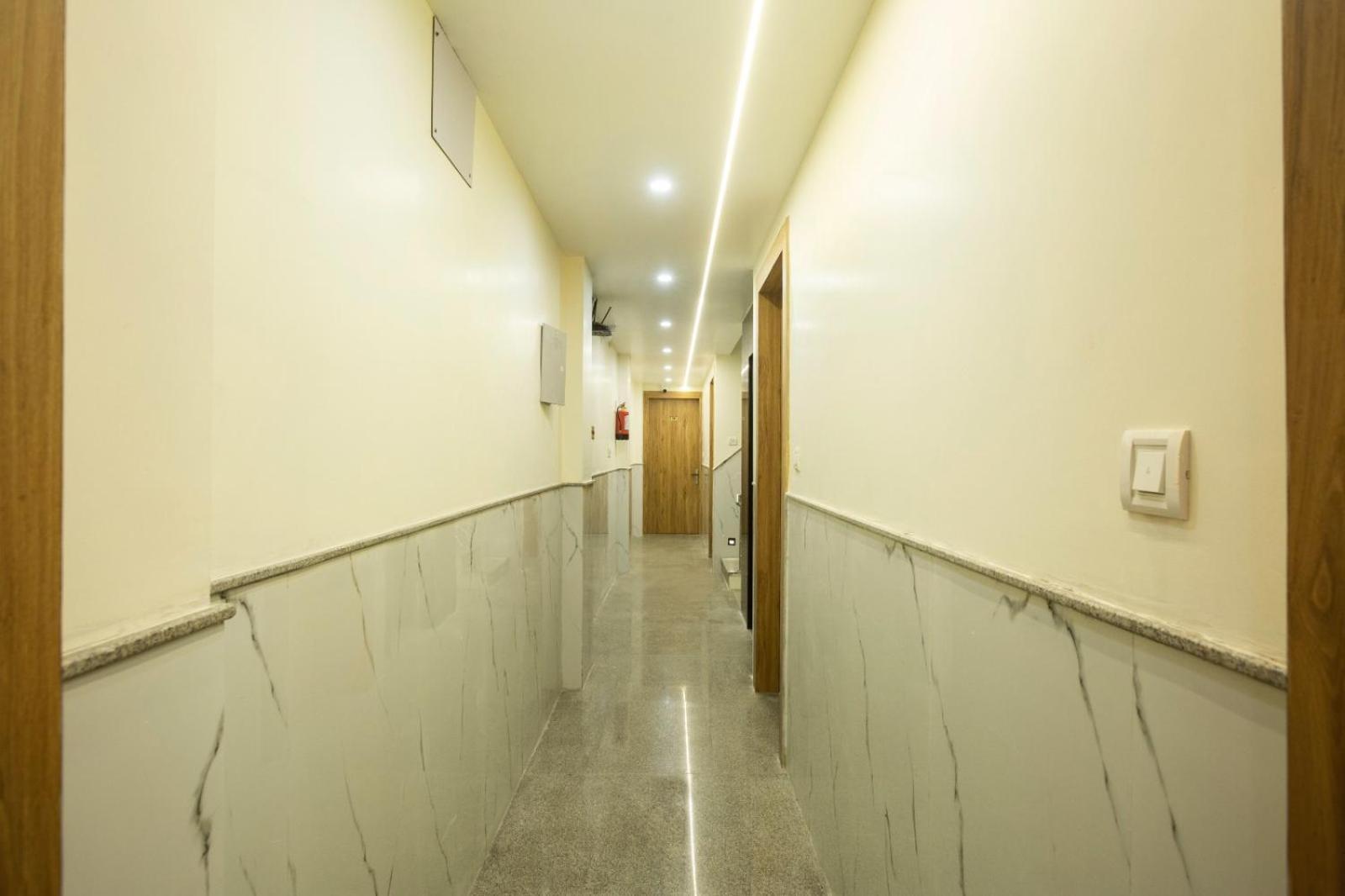 Hotel Luxe Manor Near Delhi Airport New Delhi Ngoại thất bức ảnh
